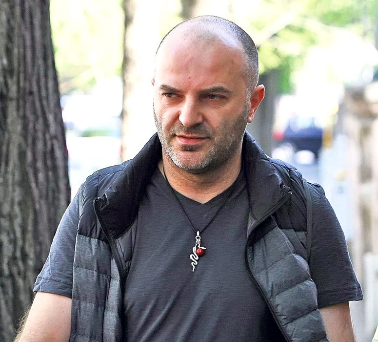 Dan Capatos, răpus de durere: „A murit la doar 52 de ani”