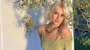 Lidia Buble iubeşte din nou? Artista s-a afişat alături de un bărbat misterios