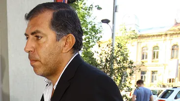 E oficial! Primele imagini cu noul patron al Rapidului! Cine este misteriosul italian care a furat farmecul vietii din Giulesti!