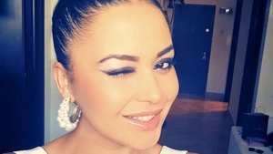 MIHAELA MOISE şi-a afişat fără jenă silicoanele pe plajă! VEZI decolteul ameţitor care a înnebunit bărbaţii