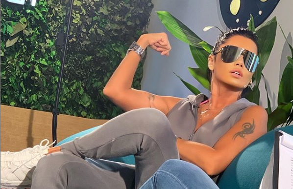 Oana Zăvoranu, acționată în instanță de mai multe influencerițe