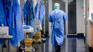 Bilanțul negru al deceselor cauzate de COVID-19. 104 persoane au murit din cauza infectării cu virusul din China, în ultimele 24 de ore