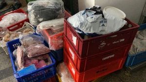 Restaurante pline de infecție și mâncare expirată pe litoral și în deltă! Oferă clienților alimente ieșite din consum de șapte ani