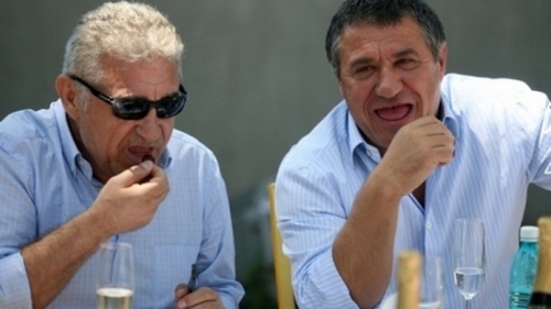 Aflat în spatele gratiilor, Victor Becali a fost dus de urgență la spital