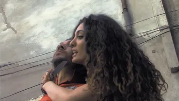 Claudia CREAM, la un pas de moarte in America! A fost lovita in moalele capului cu patul unui revolver!