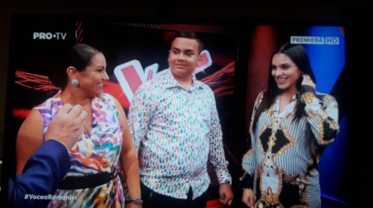 Fata cea mică a lui Adi Minune, pe scena de la Vocea României! Cum a cântat Adriana Simionescu și ce jurat s-a întors când a auzit-o