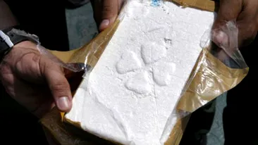 Un român a fost condamnat în Franţa pentru că a încercat să transporte 33 de kilograme de cocaină