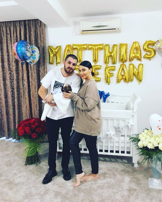 Betty Salam, apariție de senzație la nici 3 săptămâni de când a născut! Are o talie mai mică decât înainte să rămână gravidă