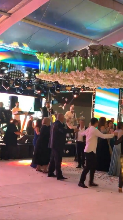 Gigi Becali a produs o adevărată ploaie de bani