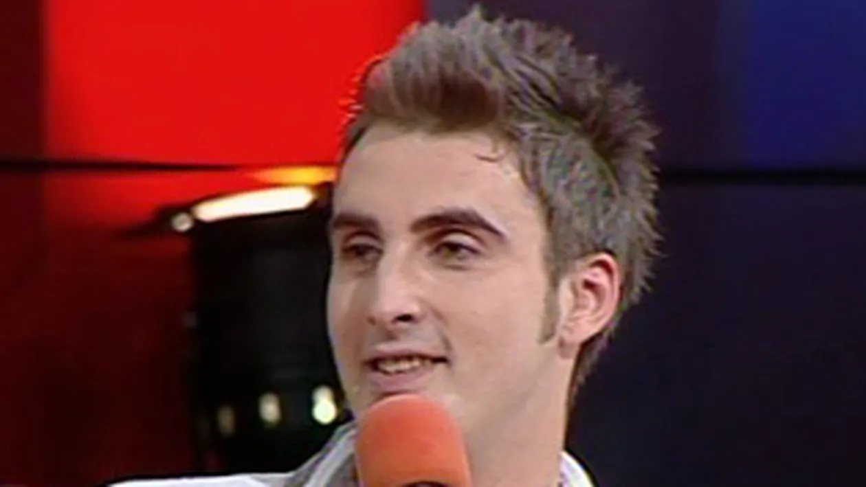 VIDEO Ernest se casatoreste! Si-a cerut iubita de sotie dupa un film de groaza! Nu era un moment prielnic. Nu eram imbracat frumos