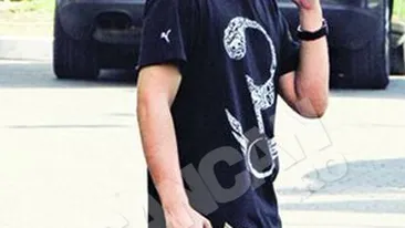 Guess Who are un... secret! Isi hraneste inspiratia la fast-food!