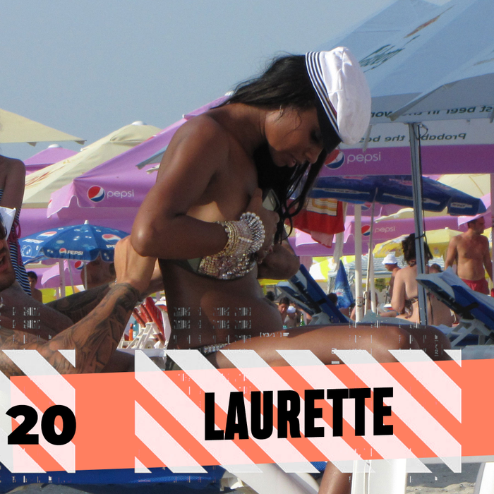 Top 30 vedete care “s-au jucat” cu sutienul pe plajă. Ce locuri ocupă în clasament Mihaela Rădulescu, Loredana Groza, Oana Zăvoranu, Ruby sau Roxana Vancea