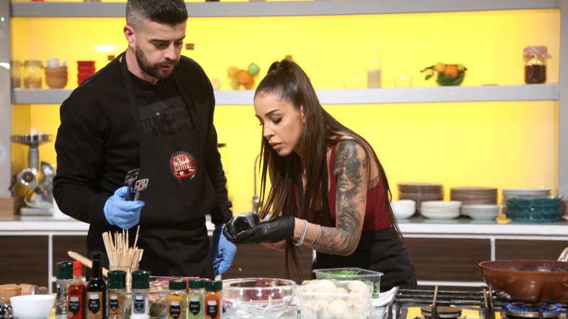 Speak și Ștefania au făcut show la Chefi la cuțite: ”Tocmai tu nu ne-ai dat cuțitul?”