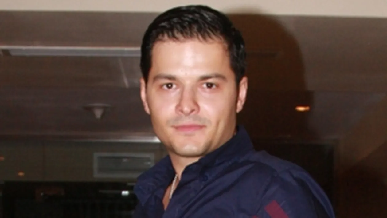 Liviu a gasit repede o explicatie pentru relatia sa cu DJ Harra!  Dana a venit sa scoata cainele pe-afara