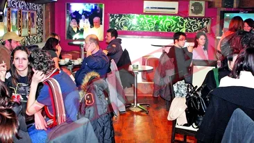 Fumatorii nu mai au loc in baruri si restaurante!
