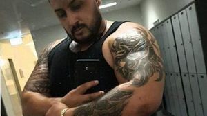 Descindere în Iaşi, la domiciliul unui interlop! Mascaţii au intrat peste cel care declarase război polițiștilor