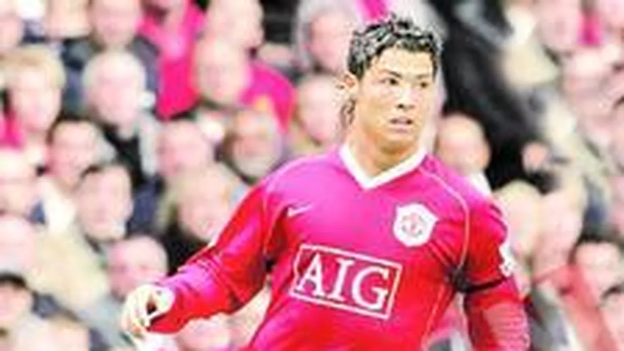 Manchester United pierde 56.5 milioane de lire sterline