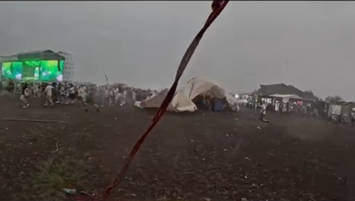 Furtuna a făcut prăpăd la concertul Forza Zu de la Timișoara! Au fost raportate 11 victime: „Nu este deloc sigur să…”
