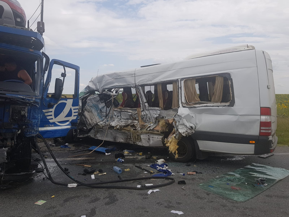 Accident în lanț pe DN 65, la Priseaca, Olt