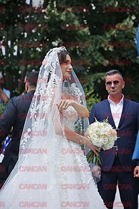 Elena și Ianis Hagi, cununie religioasă /Foto: CANCAN.RO