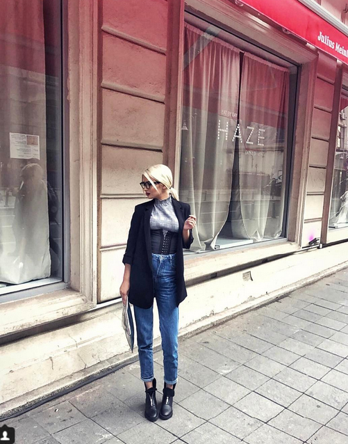 Calina şi Bi şi-au asumat relaţia