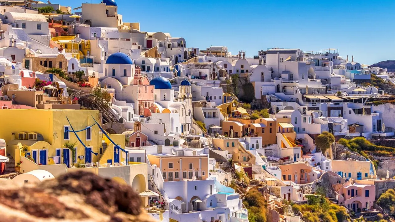 Experiența șocantă prin care a trecut un român în Grecia: „Ne-au ridicat de acolo într-un mod agresiv”