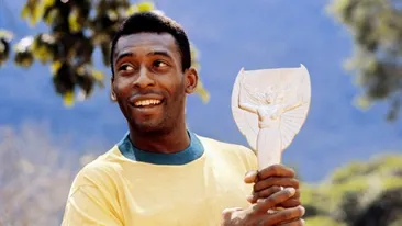 Regele Pele la 80 de ani