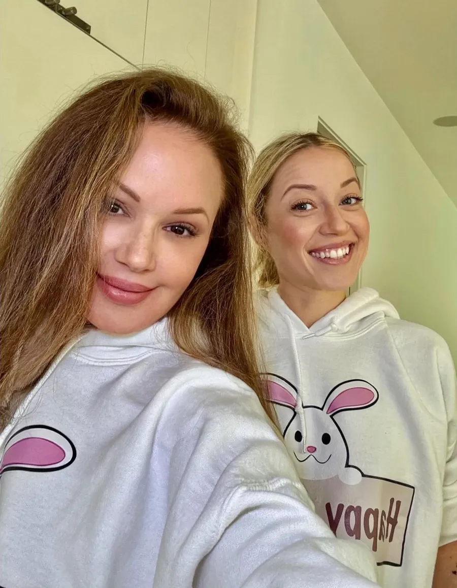 Cum arată acum actrița Leah Remini din celebrul serial „Trăsniții din Queens”. Sursa foto: Instagram