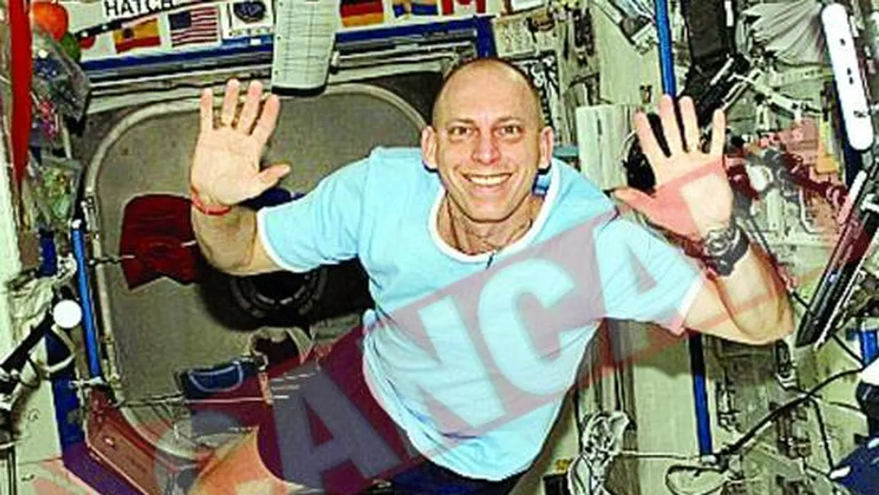 A aruncat frigiderul in spatiu