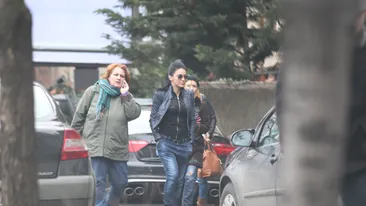 Adelina Pestritu se pregateste de o...evadare. Planuieste o vacanta exotica alaturi de prietenele ei!