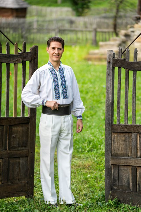 Câți bani câștigă, de fapt, Nicușor Iordan. Este plătit regulat și de o asociație