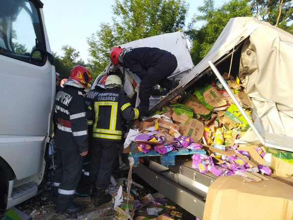 Accident rutier teribil în România, în această dimineață! Elicopterul SMURD a intervenit