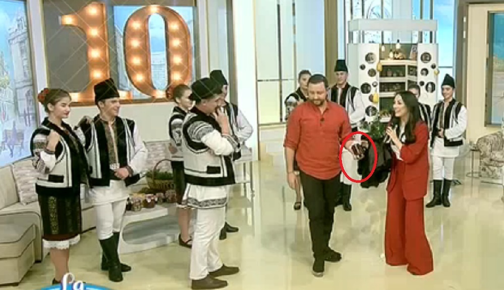 Andra i-a făcut o surpriză soţului ei în direct, la TV: „De astăzi, gata… avem un copil…”
