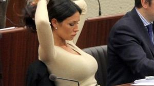 Americanii au făcut TOP 10 - Cele mai sexy politicience. Surpriză! Apare și cineva din România
