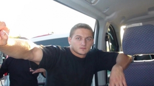 Ultimele veşti despre poliţistul tăiat cu sabia la Rădăuţi. Medicii vorbesc de un miracol! Ce se va întâmpla în continuare cu Ciprian Sfichi
