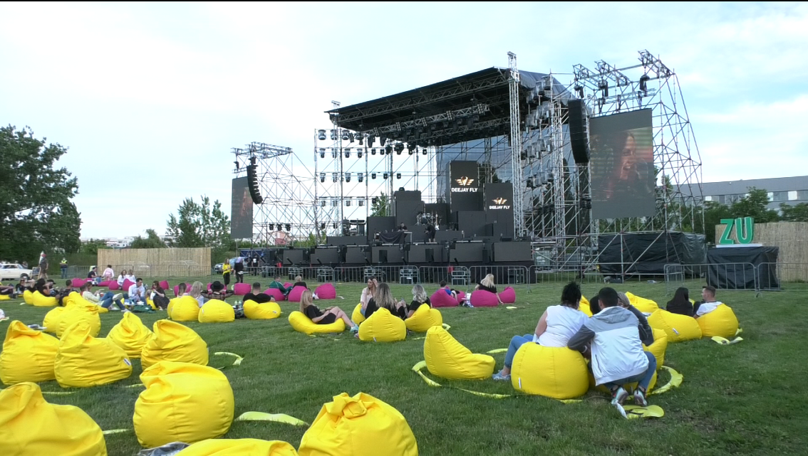 Fanii Deliei nu au dezamăgit-o, la primul ei concert după pandemie
