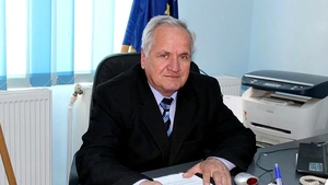 Caz incredibil la Vrancea: Un primar condamnat pentru corupție va fi judecat, deși a murit