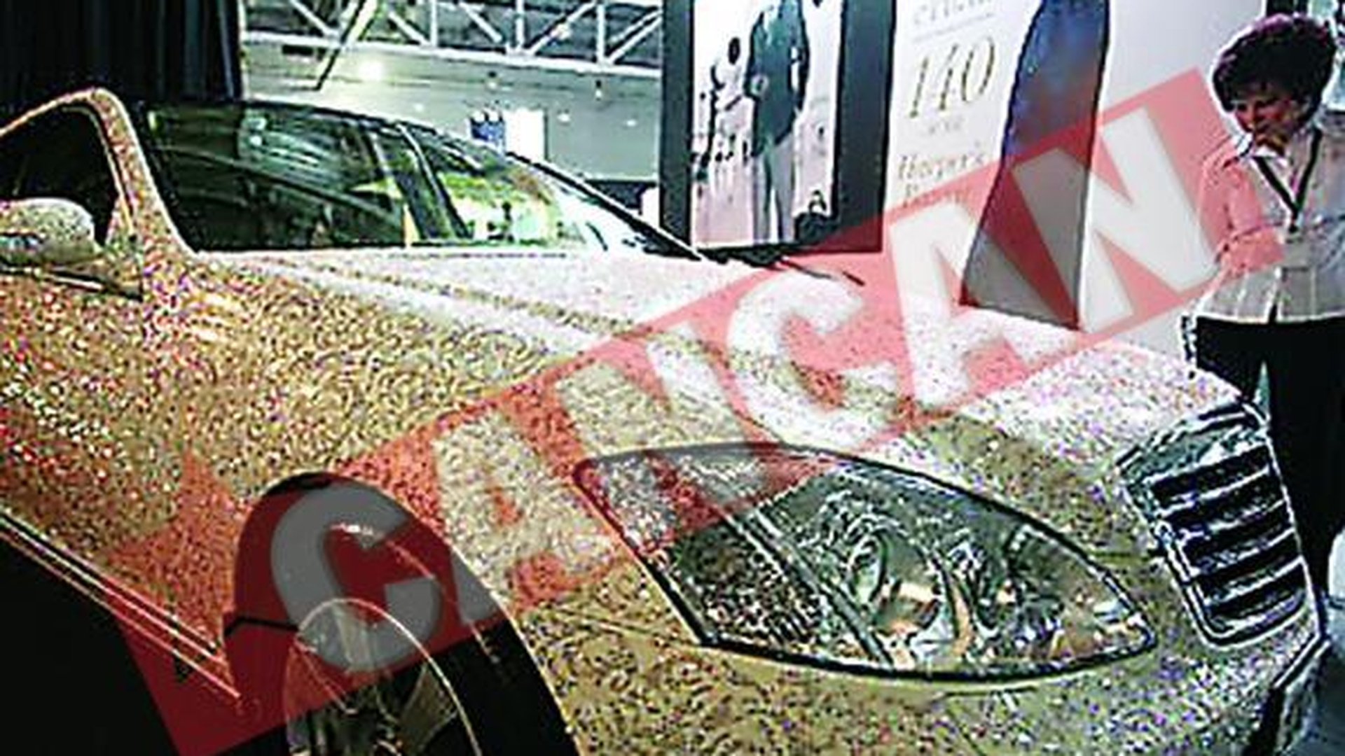 Rusii cheltuiesc doua miliarde de euro pe cadouri de Anul Nou