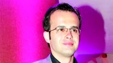 Bossul de la Antena 2 a facut un show de 25.000 euro