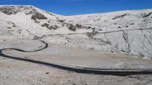 Imagini spectaculoase pe Transalpina, după prima ninsoare