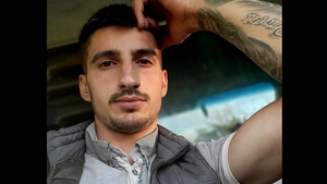 BREAKING | Ștefan, un tânăr de 26 de ani din Iași, a fost spulberat de tren. Mesajul cutremurător, postat chiar înainte de tragedie