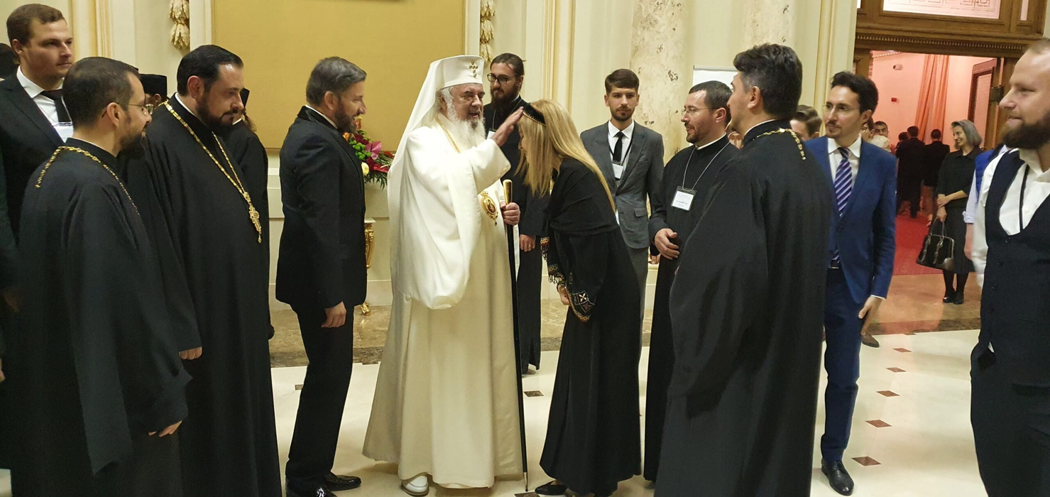 Bianca Brad în Aula Magna „Teoctist Patriarhul” a Palatului Patriarhiei