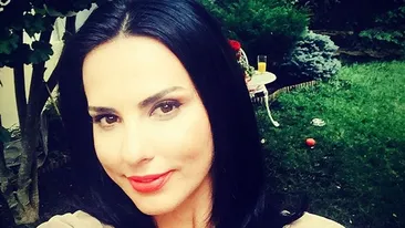 Lavinia Pârva, complet nemachiată! Cum arată cântăreața fără pic de machiaj