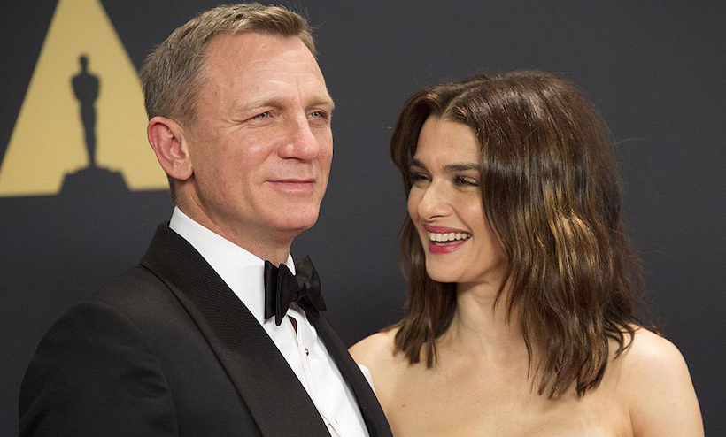 Actors Daniel Craig (L) and Rachel Weisz attend the 7th Annual Governors Awards honoring Spike Lee, Gena Rowlands and Debbie Reynolds, in Hollywood, California, on November 14, 2015.AFP PHOTO /VALERIE MACON        (Photo credit should read VALERIE MACON/AFP/Getty Images)