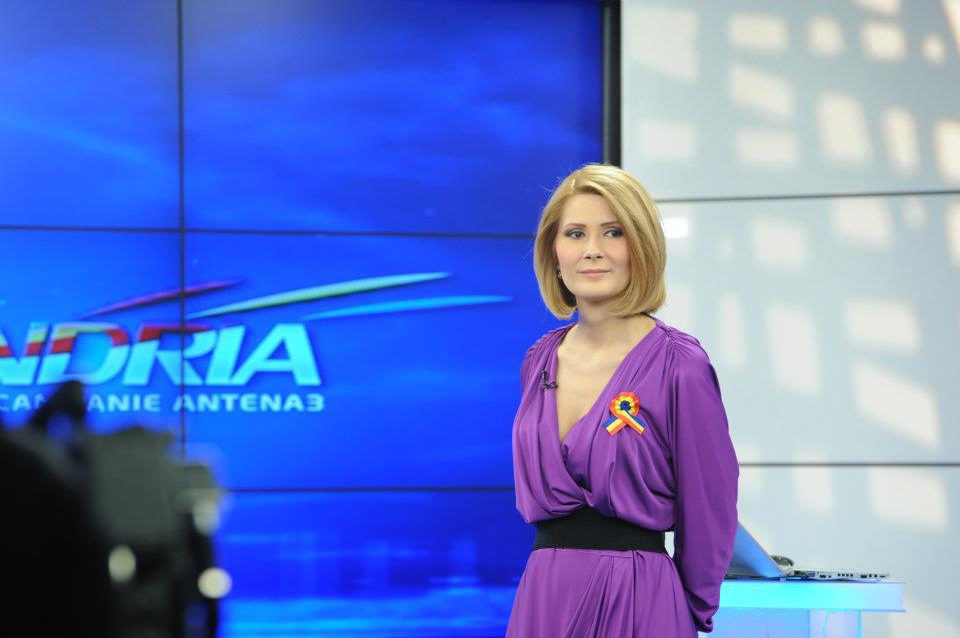 Alessandra Stoicescu este însărcinată în patru luni.