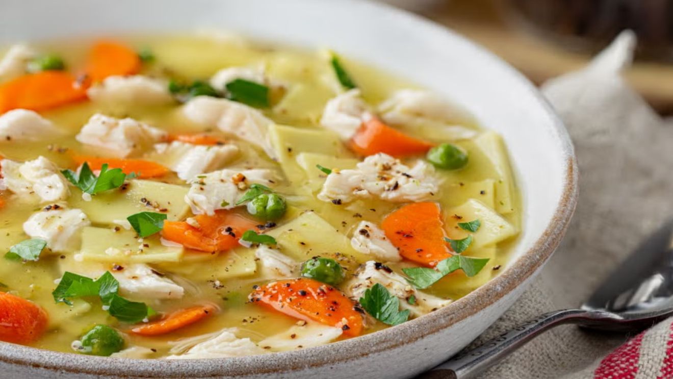 Ingredientul simplu cu care poți să acrești ciorba dacă ai uitat să cumperi borș sau lămâie