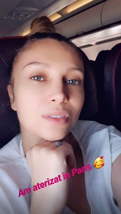 Lora, surprinsă în lenjerie intimă! Pe cine a îmbrățișat cu foc prezentatoarea de la Pro TV! Nu, nu e Ionuț Ghenu