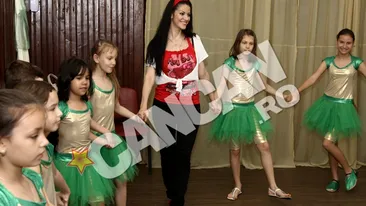 Raluca Petrica s-a trezit ca ii sunt furati clientii. Fosta dansatoare de la Surprize, surprize, lucrata de un apropiat intr-un mod original!