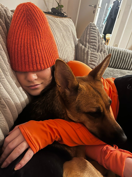 Laura nu a întâmpinat dificultăți în interacțiunea cu animalele de companie de care a avut grijă foto: arhivă personală