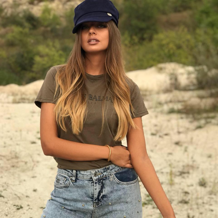 Anastasia Fotachi, o tânără foarte frumoasă